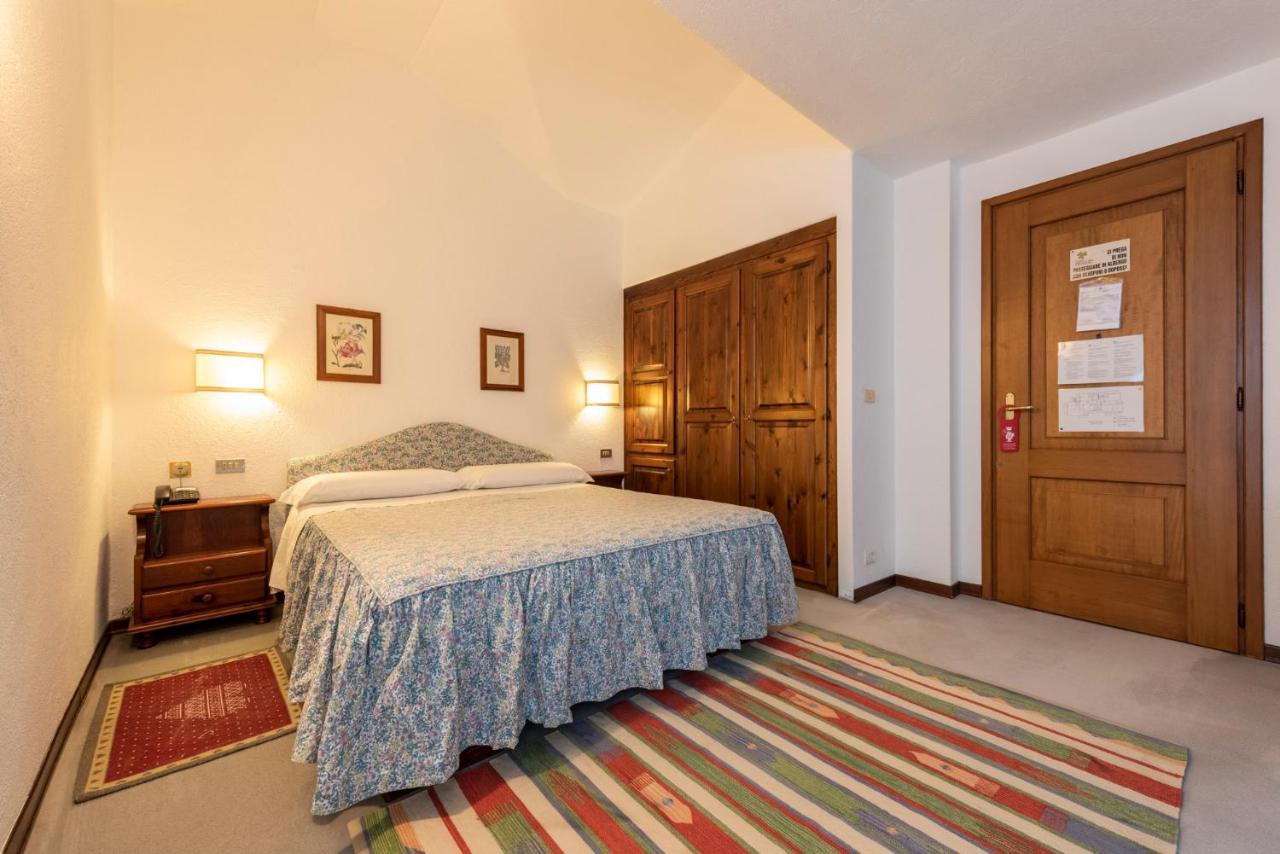 Hotel Triolet Courmayeur Eksteriør bilde