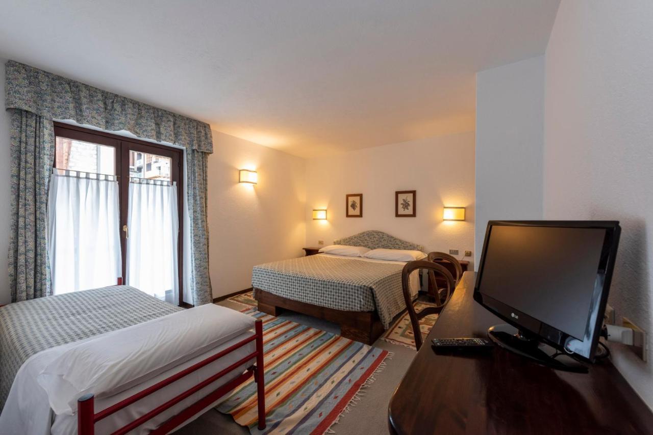 Hotel Triolet Courmayeur Eksteriør bilde