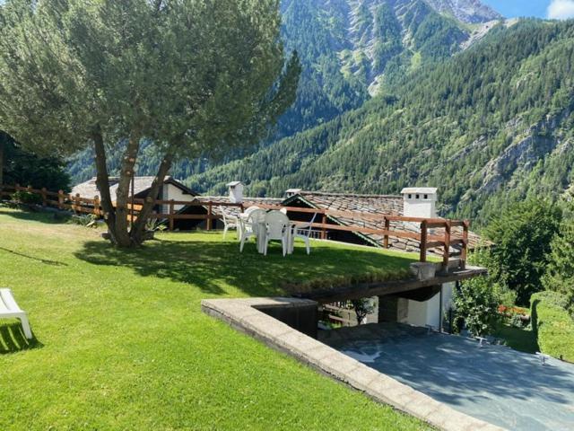 Hotel Triolet Courmayeur Eksteriør bilde